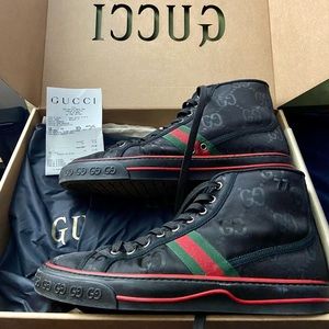 Gucci Off The Grid men’s high top sneakers: Size 9 (9.5-10 in US)